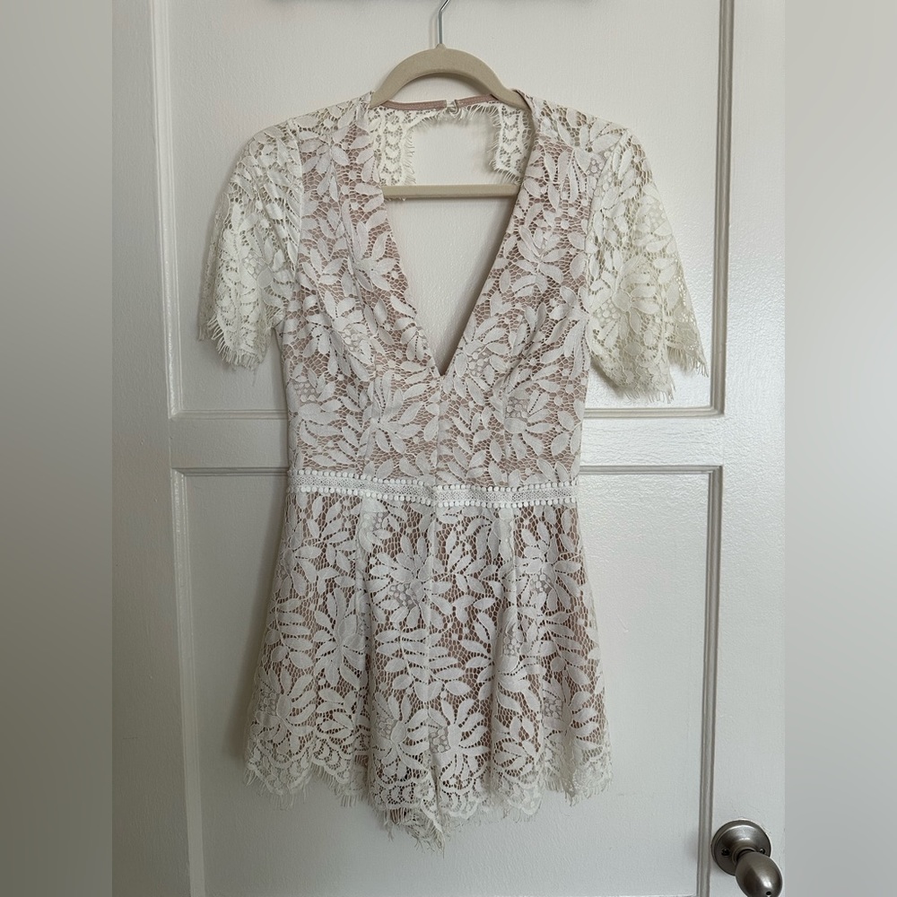 Tobi | White | Lace Romper | Size SM